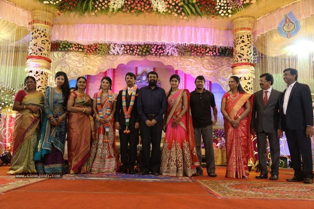 Raj TV MD Daughter Marriage Reception - 15 / 53 photos