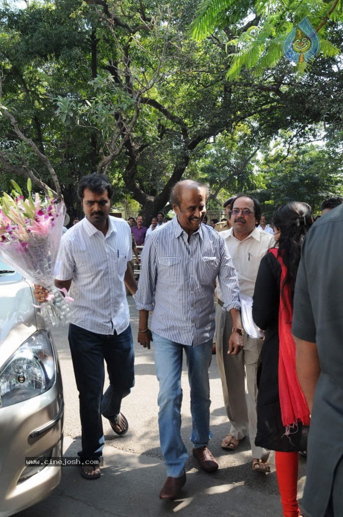 Rajinikanth meets CM Jayalalitha - 11 / 14 photos