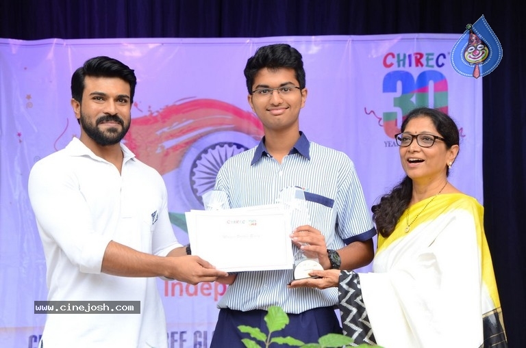 Ram Charan Celebrates Independence Day In Chirec School - 13 / 60 photos