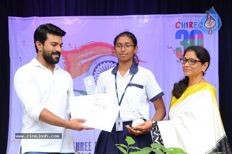 Ram Charan Celebrates Independence Day In Chirec School - 14 / 60 photos