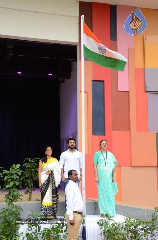 Ram Charan Celebrates Independence Day In Chirec School - 17 / 60 photos