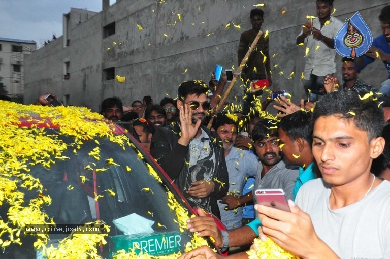 Saakshyam Movie Success Tour at Nalgonda - 7 / 32 photos