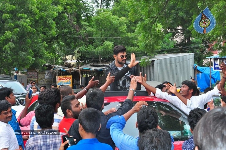 Saakshyam Movie Success Tour at Nalgonda - 14 / 32 photos