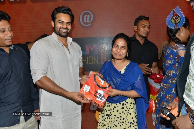 Sai Dharam Tej Launches Sunrisers Hyderabad T Shirt  - 3 / 34 photos