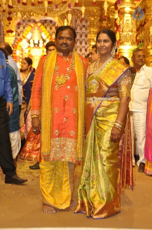 Sai Rajesh and Divya Wedding Photos - 3 / 82 photos