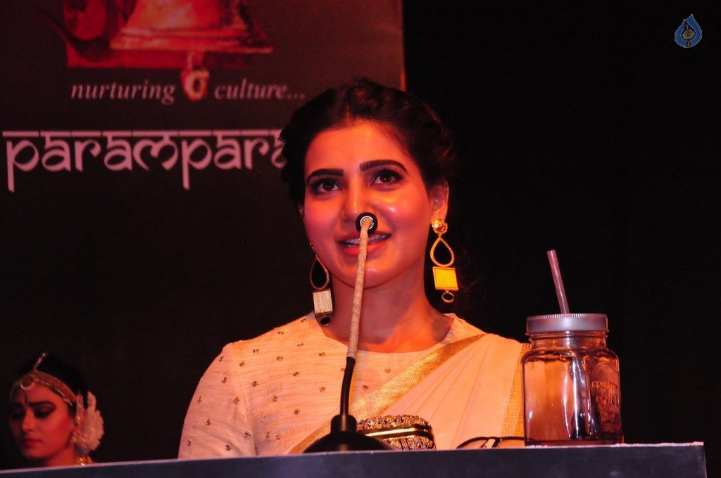 Samantha at Gudi Sambaralu Event - 10 / 39 photos