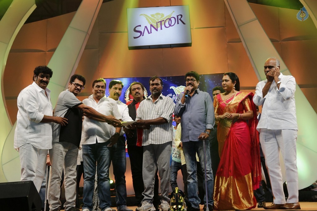 Santosham South India Film Awards 2016 Photos - 19 / 91 photos