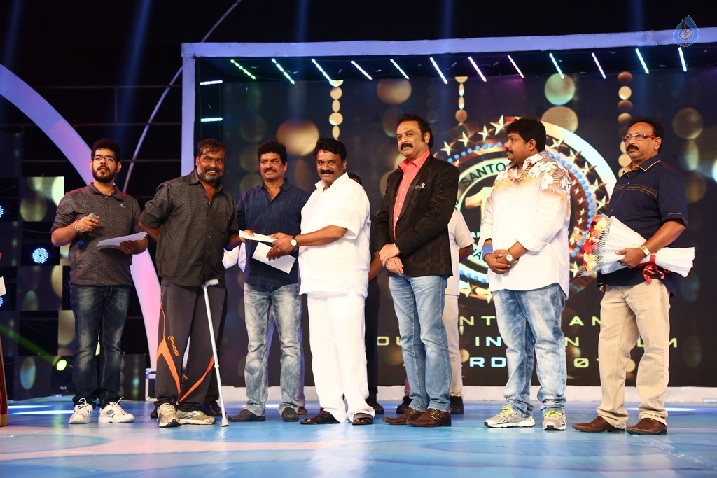 Santosham South India Film Awards 2017 - 18 / 19 photos