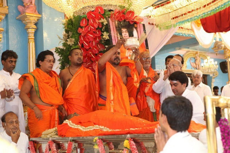 Sathya Sai Baba Maha Samadhi Photos - 42 / 59 photos