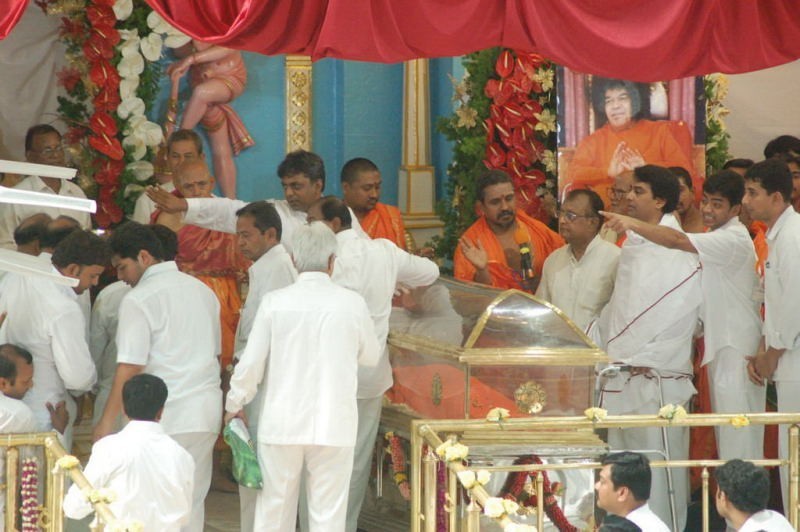Sathya Sai Baba Maha Samadhi Photos - 56 / 59 photos
