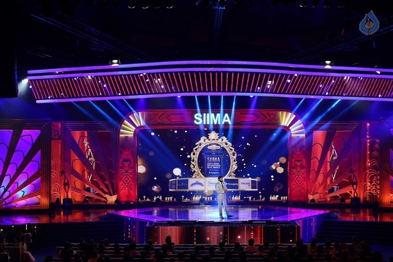 SIIMA 2016 Awards Function Photos Day 1 - 21 / 77 photos