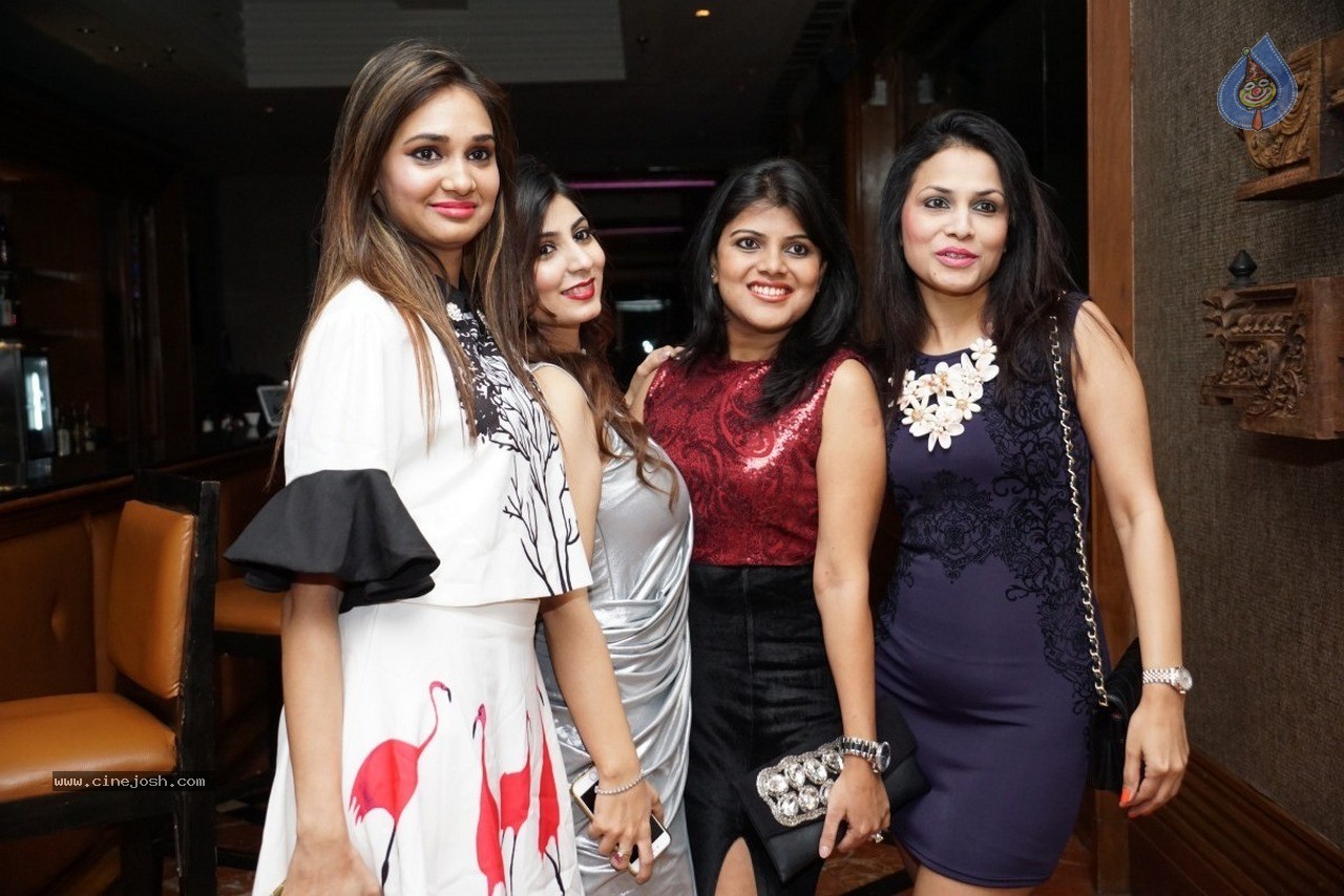 Sikander n Shaheen Wedding Anniversary Event - 17 / 120 photos