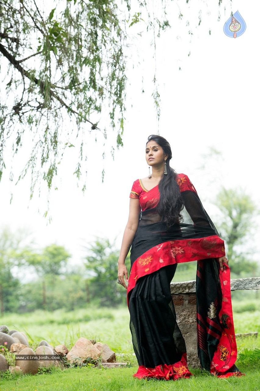 Smita Saree Photo Shoot for Aalayam - 2 / 11 photos