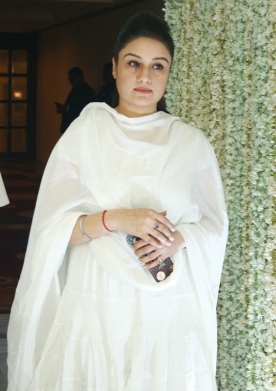 Sridevi Kapoor Prayer Meet At Chennai - 17 / 31 photos