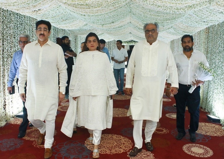 Sridevi Kapoor Prayer Meet At Chennai - 19 / 31 photos