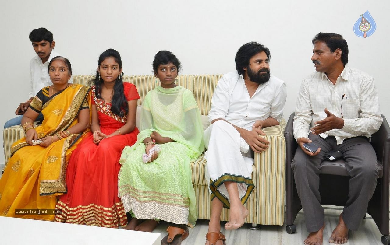 Srija Family Meets Pawan Kalyan - 12 / 19 photos