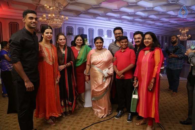 Sripriya and Rajkumar 25th Wedding Anniversary Photos - 11 / 23 photos