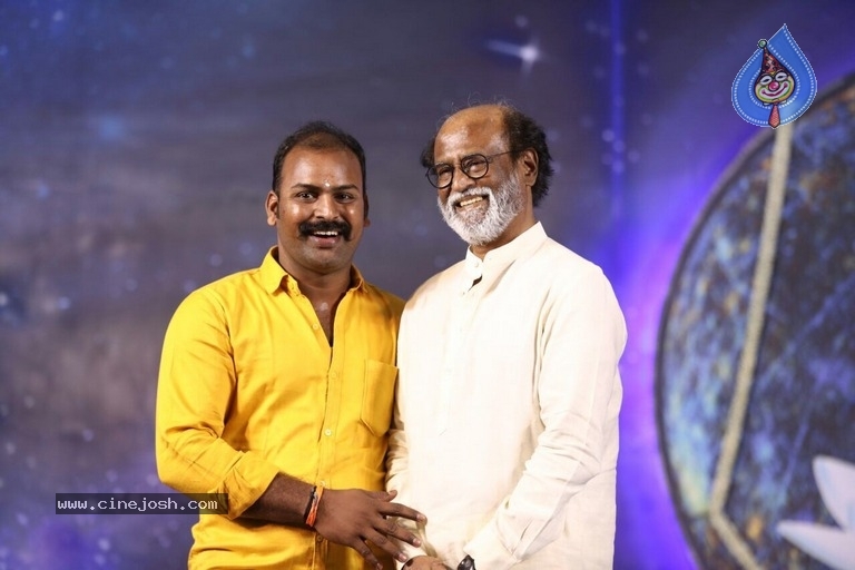 Superstar Rajinikanth Fans Meet Day 4 Photos - 2 / 9 photos