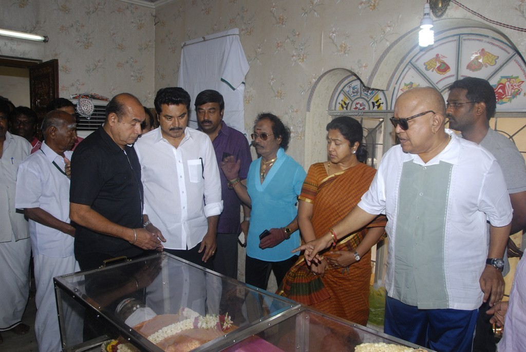 Tamil Director Ramanarayanan Condolences Photos 2 - 6 / 41 photos