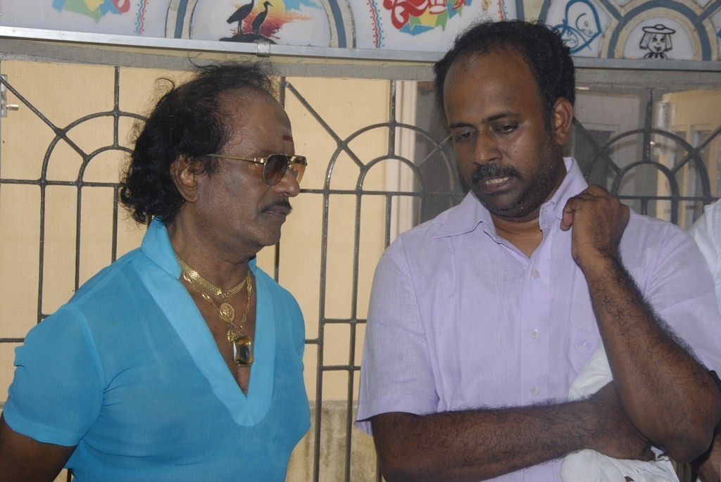 Tamil Director Ramanarayanan Condolences Photos 2 - 13 / 41 photos