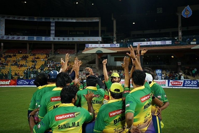 Telugu Warriors Vs Kerala Strikers - 9 / 20 photos