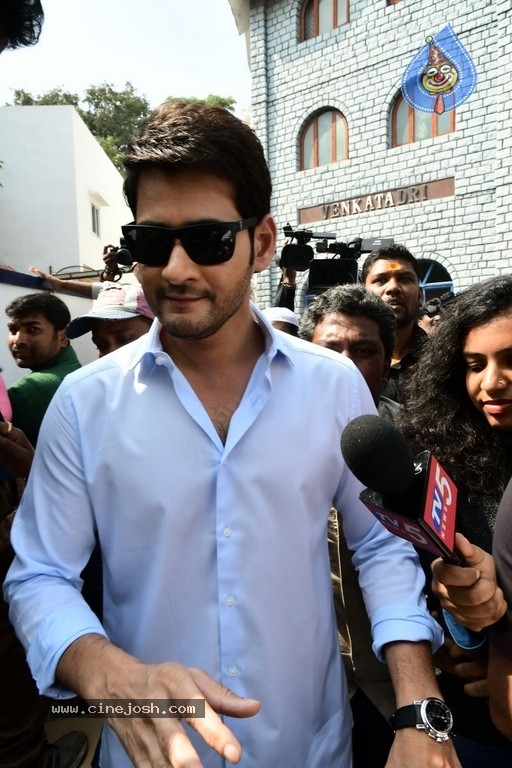 Tollywood Celebrities Cast their Votes  - 23 / 63 photos