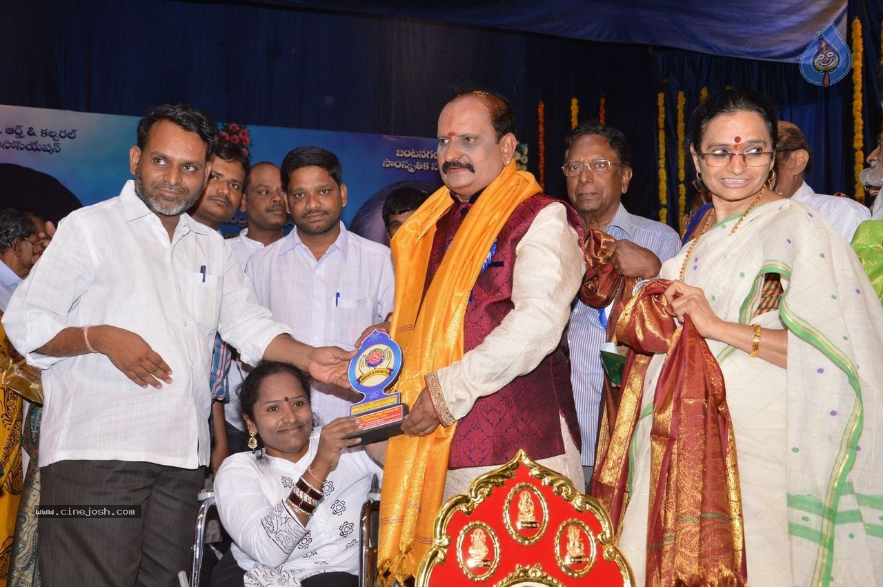 Vamsee Ramaraju Felicitation - 12 / 35 photos