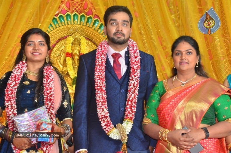 Vasu Vikram Daughter Sandhiya Wedding Reception Stills - 6 / 32 photos