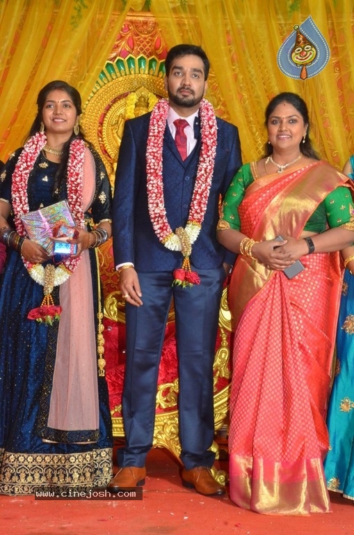 Vasu Vikram Daughter Sandhiya Wedding Reception Stills - 11 / 32 photos