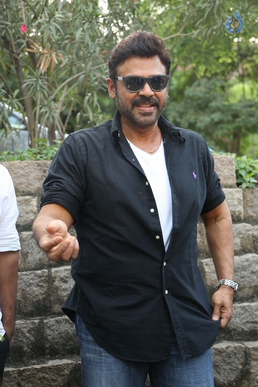 Venkatesh at Haritha Haram Program - 15 / 42 photos