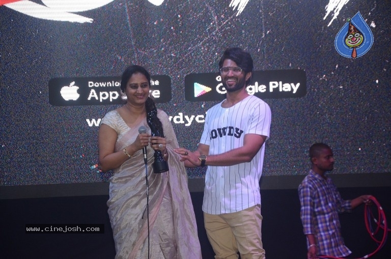 Vijay Devarakonda Launches Rowdy App - 13 / 37 photos