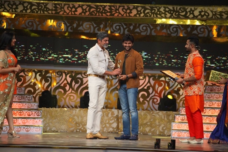 Zee Telugu Golden Awards 2017 - 1 / 55 photos
