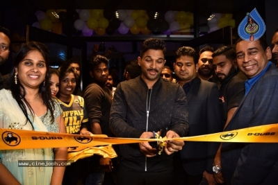 Allu Arjun Launches Buffalo Wild Wings Restaurant - 31 of 41