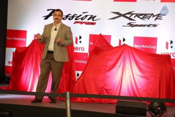 Allu Arjun Launches Hero Motocorp Bikes - 6 of 42