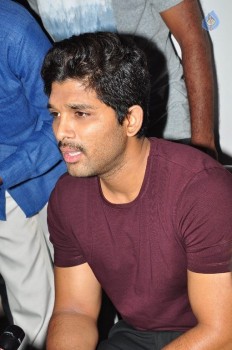 allu-arjun-photos-at-make-a-wish-event