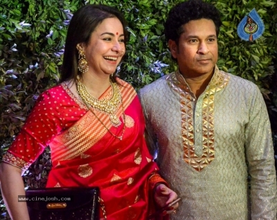 Amit Thackeray Wedding Reception Photos - 33 of 35
