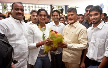AP CM Felicitates PV Sindhu Photos - 10 of 17
