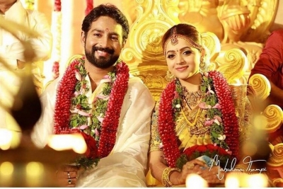 Bhavana Wedding Pics - 2 of 10