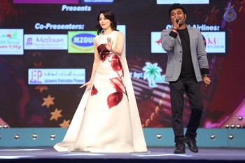 Celebrities at Gama Awards 2015 - 3 of 72