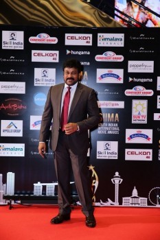 Celebrities at SIIMA 2016 Awards - 17 of 33