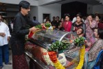 celebrities-pay-last-respects-to-manjula