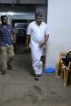 celebs-pay-homage-to-k-balachander-son