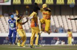 chennai-rhinos-vs-karnataka-bulldozers-match-photos