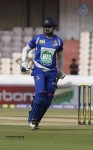 chennai-rhinos-vs-karnataka-bulldozers-match-photos