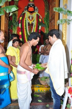 Chiranjeevi Birthday Special Pooja at Film Nagar Temple - 62 of 72