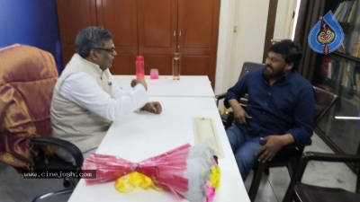 Chiranjeevi Congratulated Sirivennela Seetharama Sastry - 3 of 15