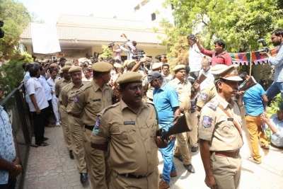 Dasari Narayana Rao Condolences Photos 5 - 111 of 127