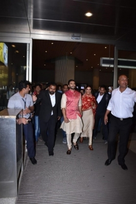 Deepika - Ranveer After Wedding Photos - 1 of 25