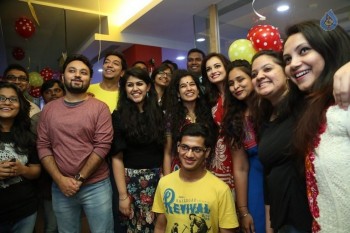 Dia Mirza Meets Mirchi 95 Listeners - 25 of 30