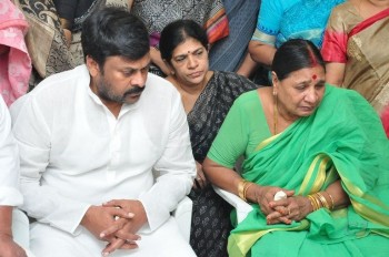 Edida Nageswara Rao Condolences Photos 1 - 27 of 126